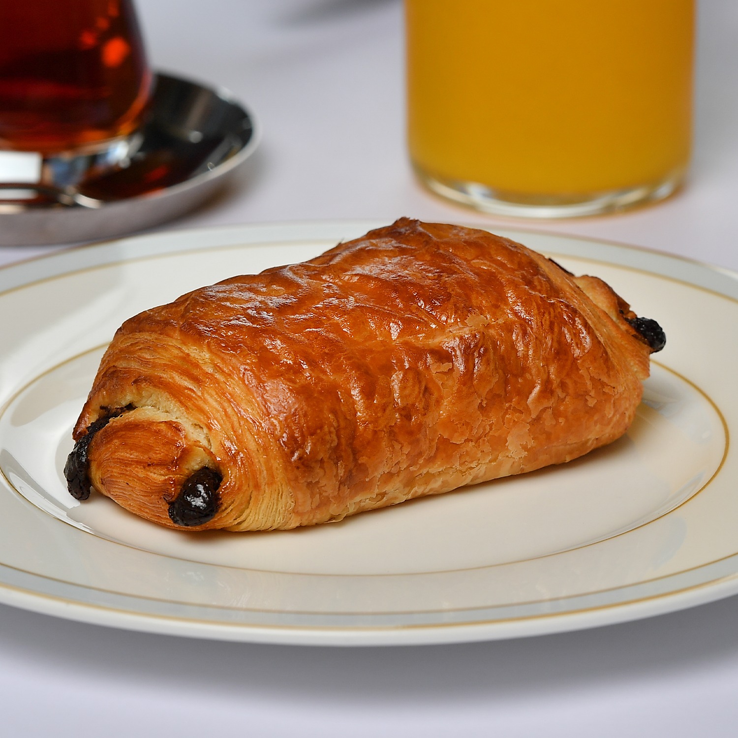 Çikolatalı Kruvasan (Pain au Chocolat)